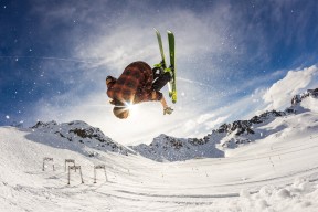 开云体育官网下载安装-索马里男篮在非洲锦标赛中奋战，争夺荣誉，索马里在非洲的位置